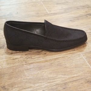 Gucci loafers Never worn